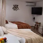 Luky شقة زادار