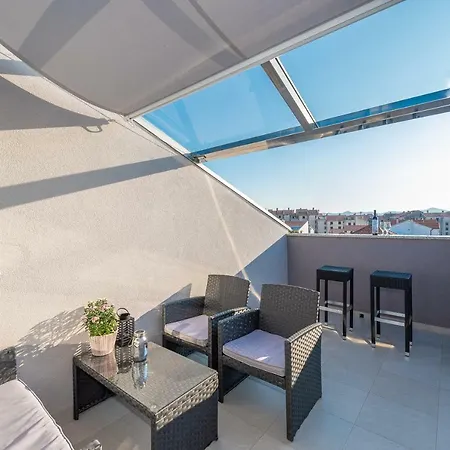 Apartamento Luky Zadar