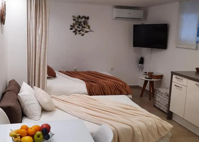 Luky דירה זאדאר